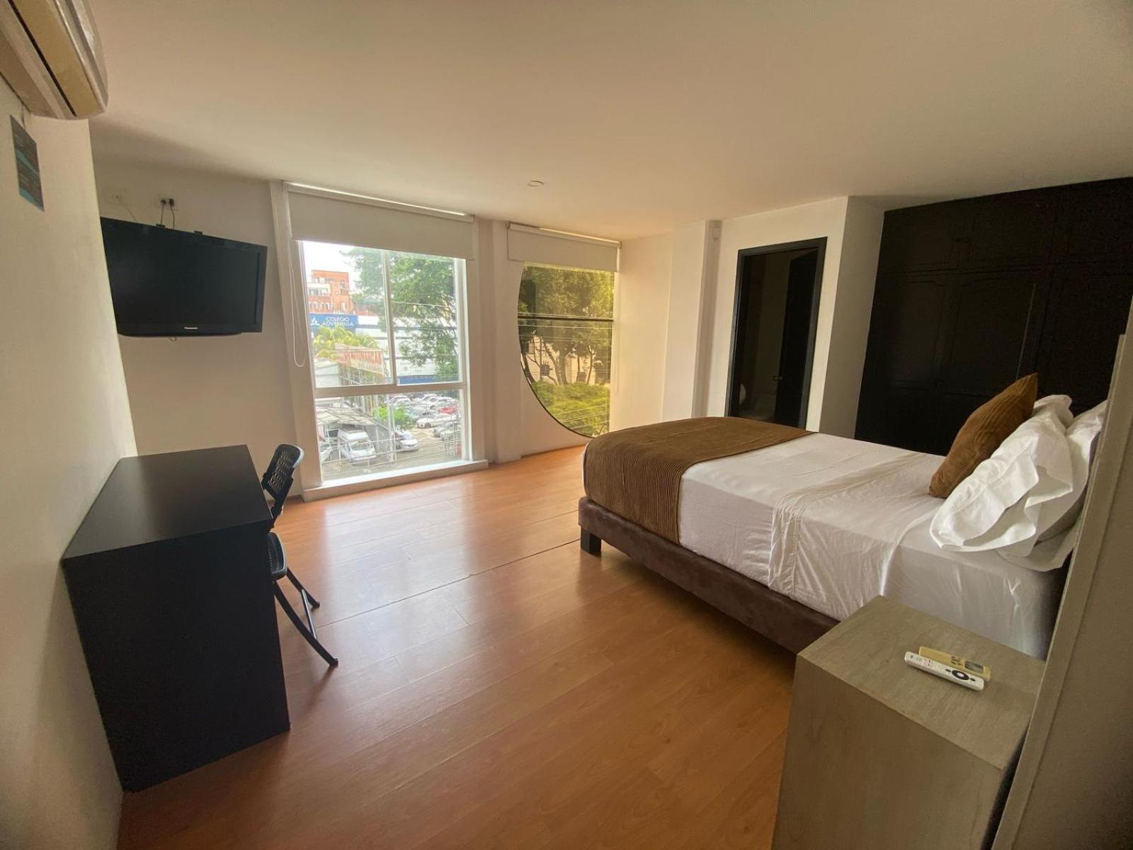 Hotel Metropolis Plaza Cali Kültér fotó