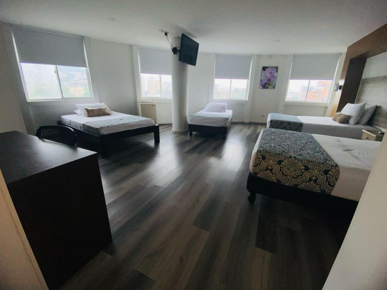 Hotel Metropolis Plaza Cali Kültér fotó